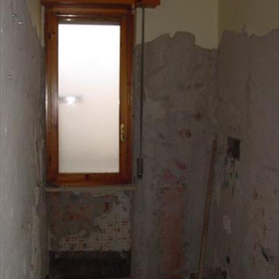 Ristrutturazione completa del bagno - demolizioni 