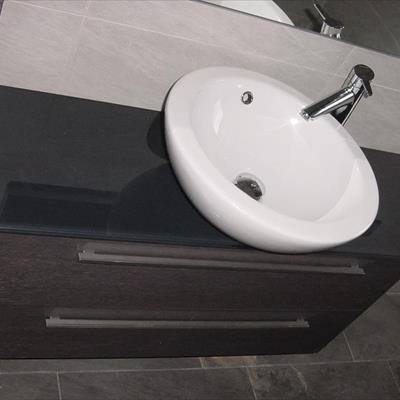 Ristrutturazione completa del bagno - Rifacimento totale bagno di servizio all’interno di un lavoro di ristrutturazione parziale di appartamento.
Finiture medio - alte
