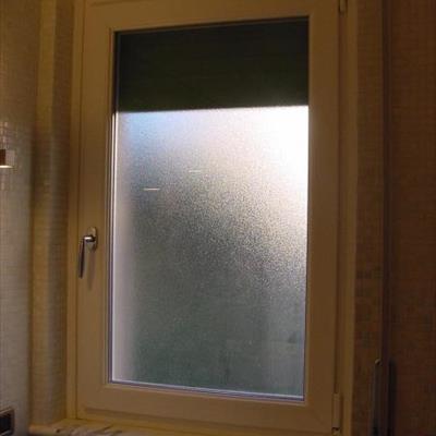 Ristrutturazione completa del bagno - bagno finito serramento e cassonetto in pvc