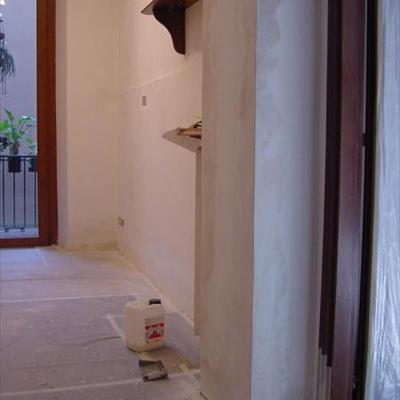 Altre ristrutturazioni parziali: bagno, cucina, taverna;
manutenzioni ad impianti idrotermosanitario
ed elettrico - lisciature gesso su nuovi intonaci 