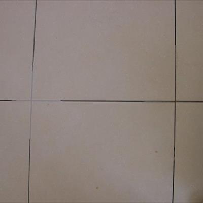 Altre ristrutturazioni parziali: bagno, cucina, taverna;
manutenzioni ad impianti idrotermosanitario
ed elettrico - posa 